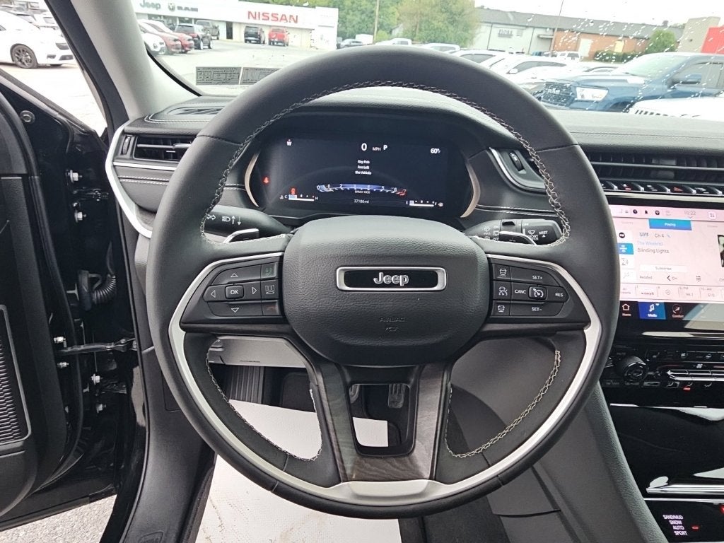 2023 Jeep Grand Cherokee Limited 4x4