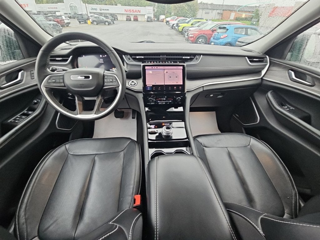 2023 Jeep Grand Cherokee L Limited 4x4