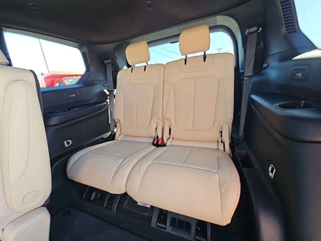 2025 Jeep Grand Cherokee L Limited 4x4