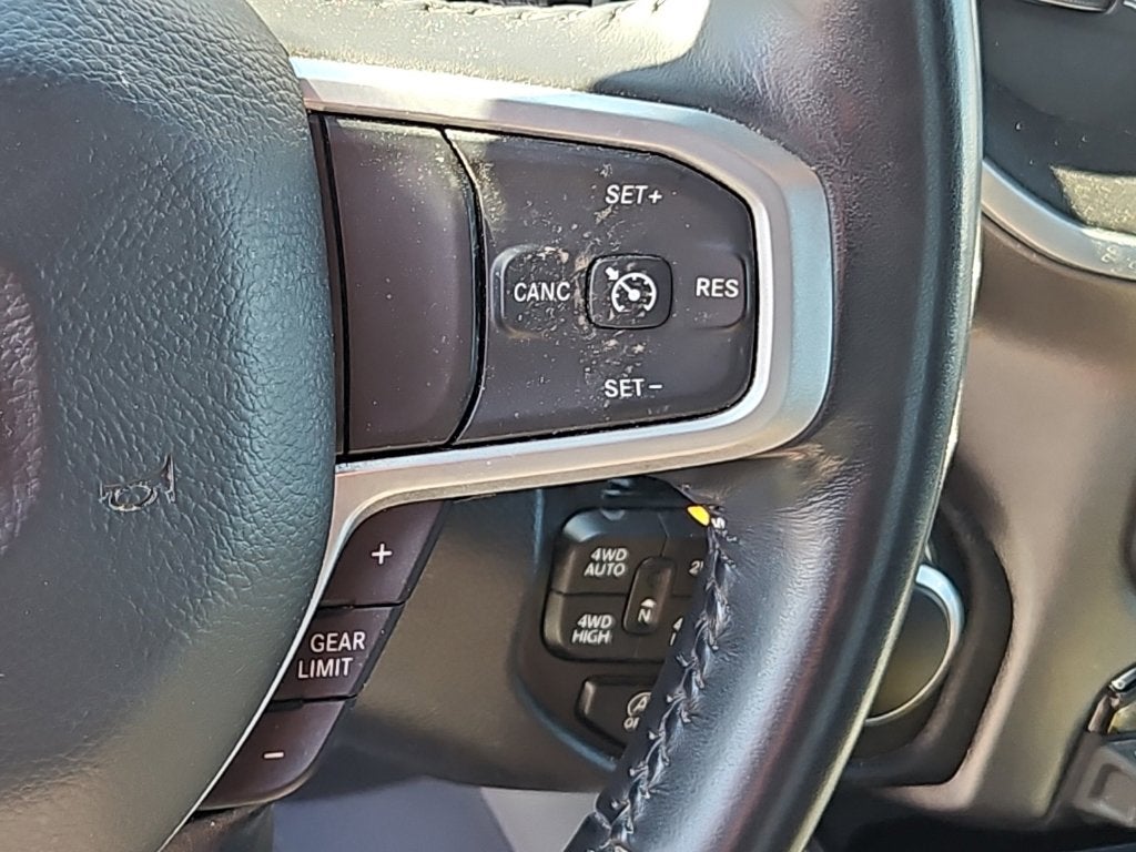 2023 RAM 1500 Big Horn Quad Cab 4x4 6'4' Box