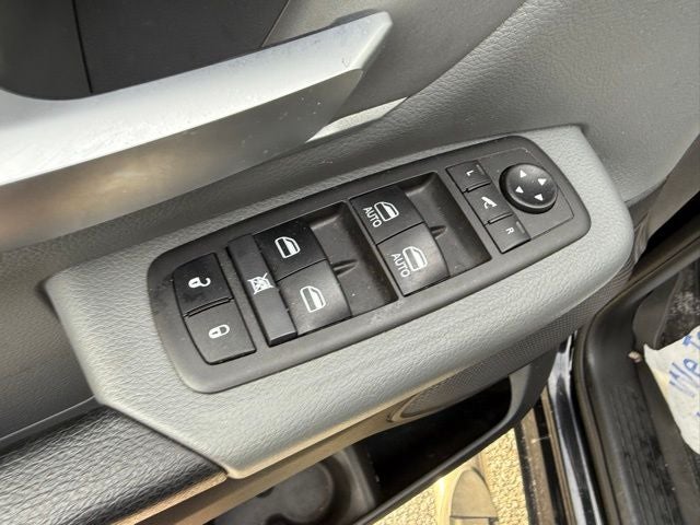 2021 RAM 1500 Big Horn Quad Cab 4x4 6'4' Box