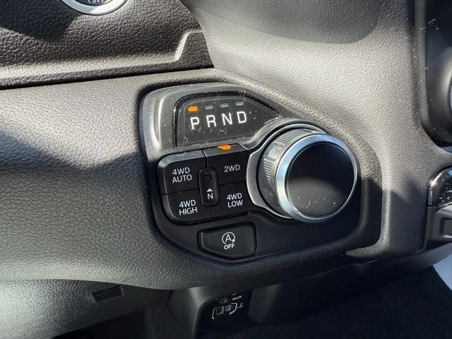 2021 RAM 1500 Big Horn Crew Cab 4x4 5'7' Box