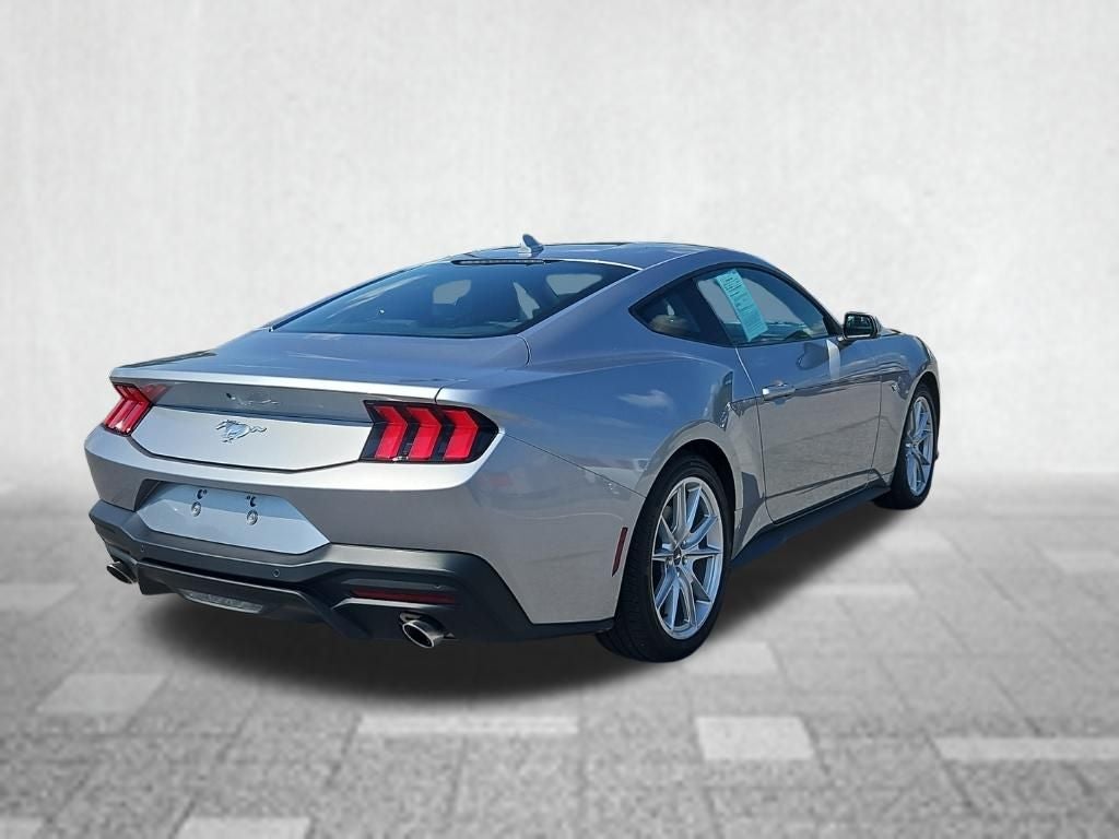 2024 Ford Mustang EcoBoost Fastback