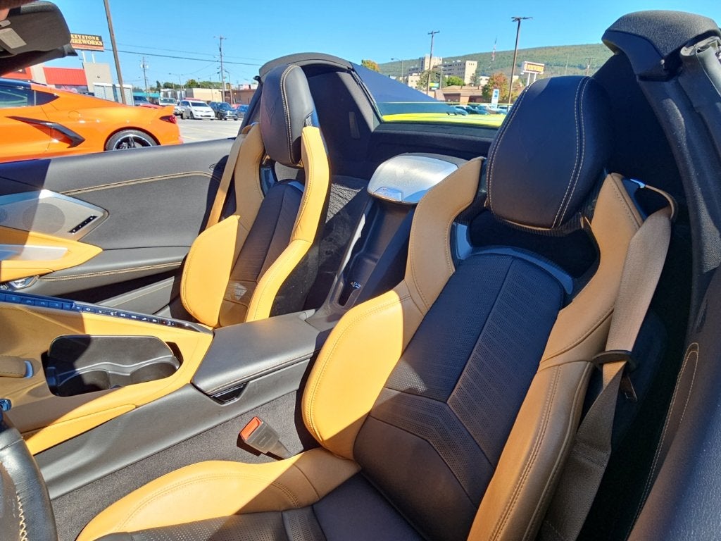 2023 Chevrolet Corvette Stingray RWD Convertible 2LT
