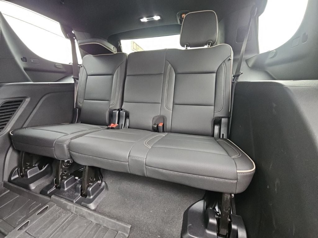 2026 Chevrolet Tahoe 4WD Premier