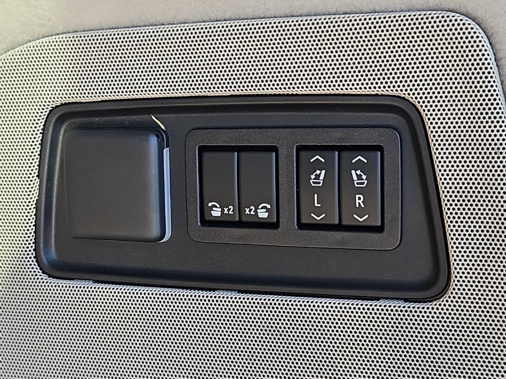 2021 Cadillac Escalade ESV 4WD Sport Platinum