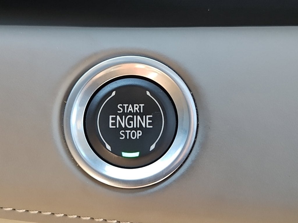 2021 Cadillac Escalade ESV 4WD Sport Platinum