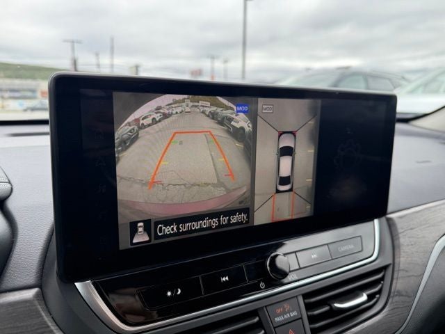 2024 Nissan Altima SL FWD