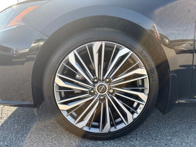 2024 Nissan Altima SL FWD