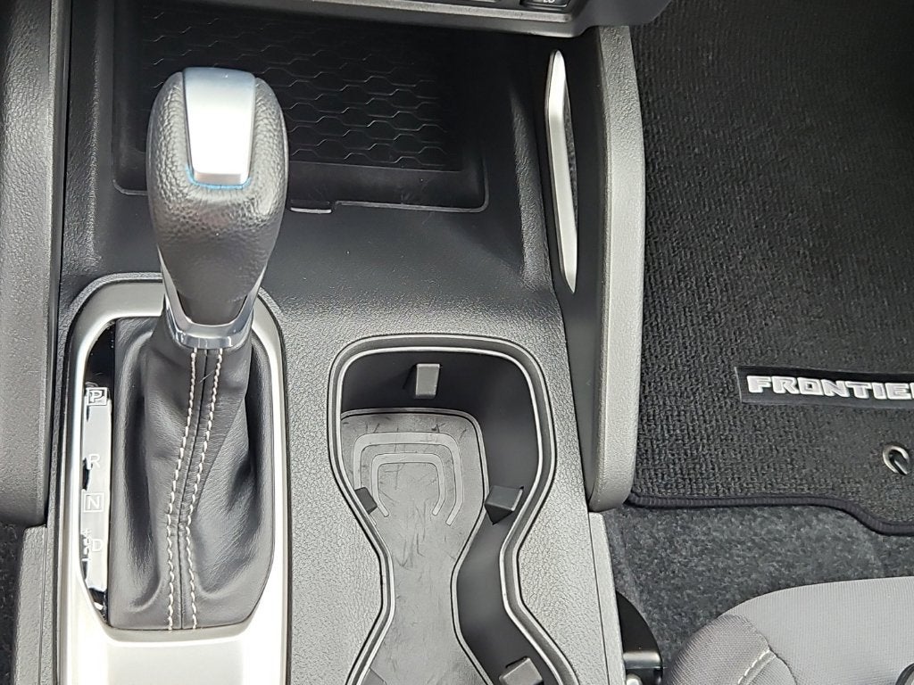 2023 Nissan Frontier King Cab SV 4x4