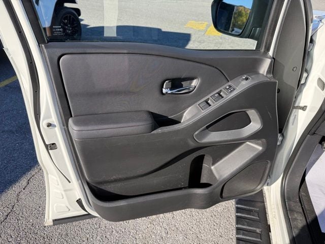 2022 Nissan Frontier Crew Cab SV 4x4