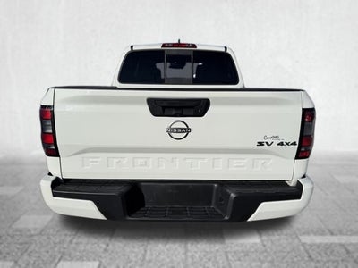 2022 Nissan Frontier Crew Cab SV 4x4