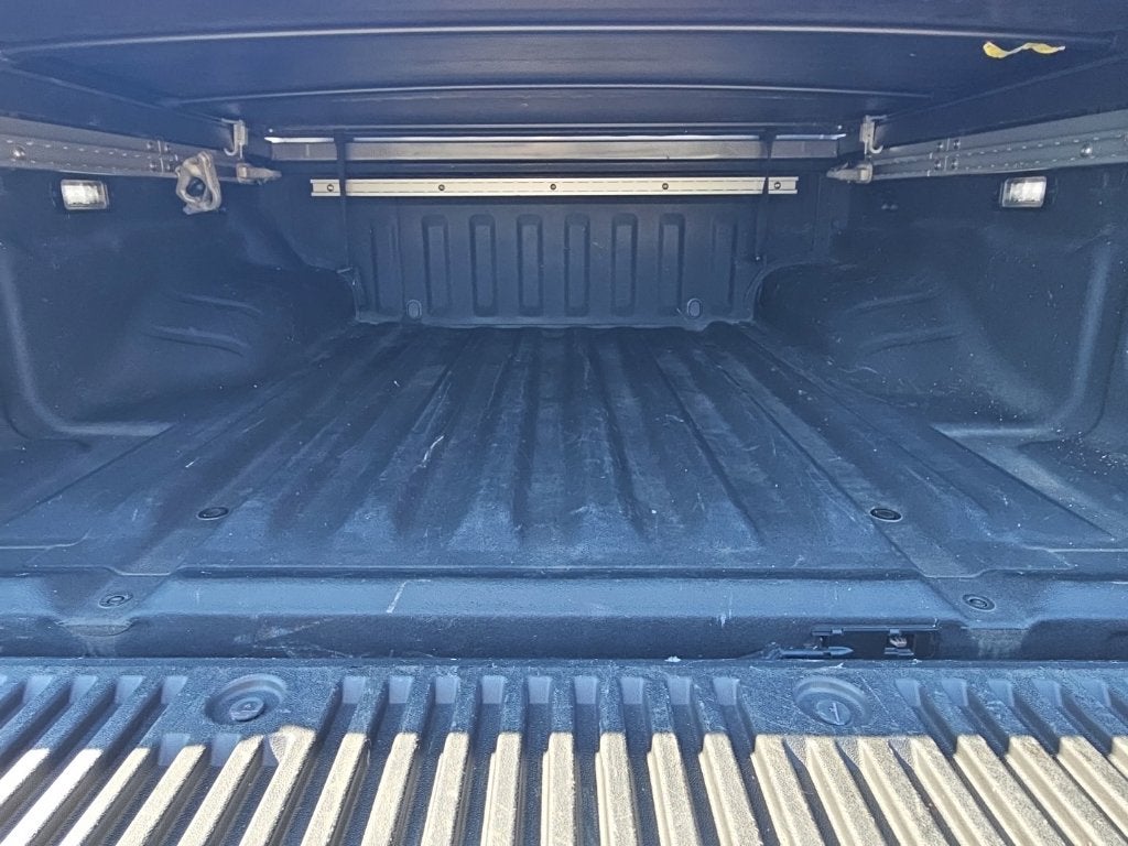 2022 Nissan Frontier Crew Cab SV 4x4