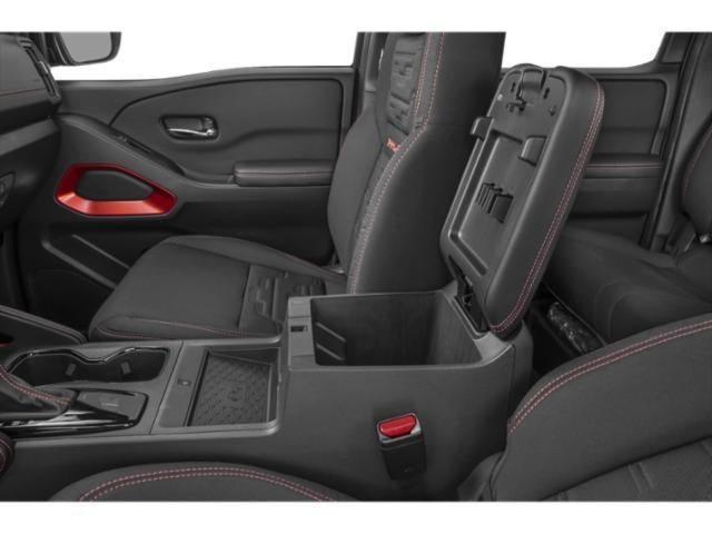 2025 Nissan Frontier Crew Cab Long Bed PRO-4X 4x4