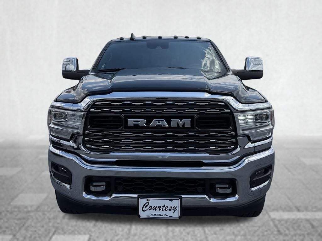 2024 RAM 3500 Limited Mega Cab 4x4 6'4' Box