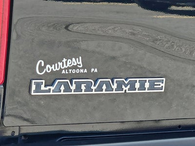 2022 RAM 2500 Laramie Crew Cab 4x4 6'4' Box