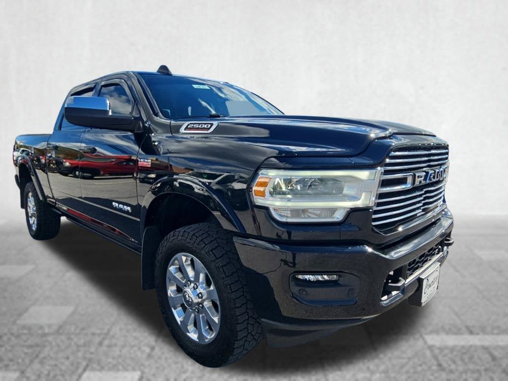 2022 RAM 2500 Laramie Crew Cab 4x4 6'4' Box