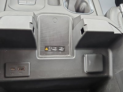 2023 GMC Sierra 1500 4WD Crew Cab Short Box Denali