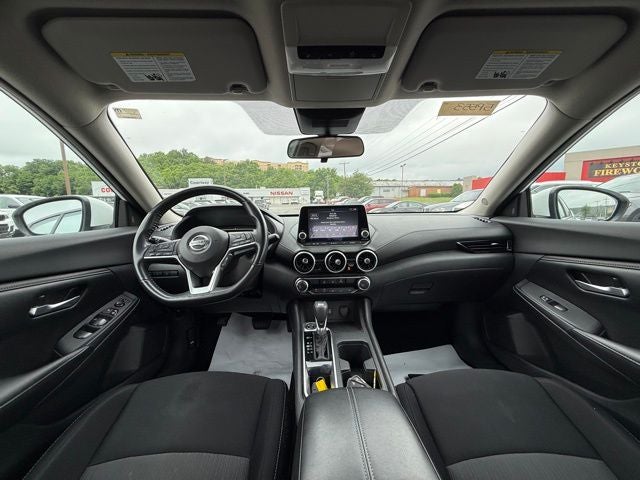 2022 Nissan Sentra SV Xtronic CVT