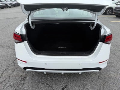 2022 Nissan Sentra SV Xtronic CVT