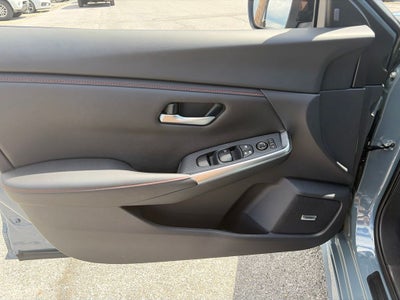 2024 Nissan Sentra SR Xtronic CVT