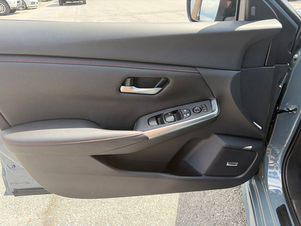 2024 Nissan Sentra SR Xtronic CVT