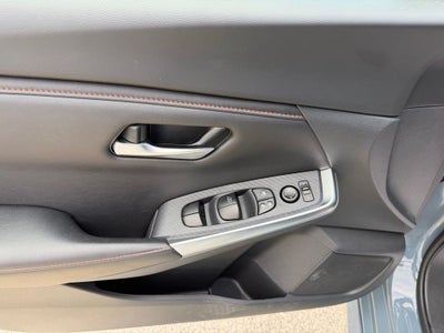 2024 Nissan Sentra SR Xtronic CVT