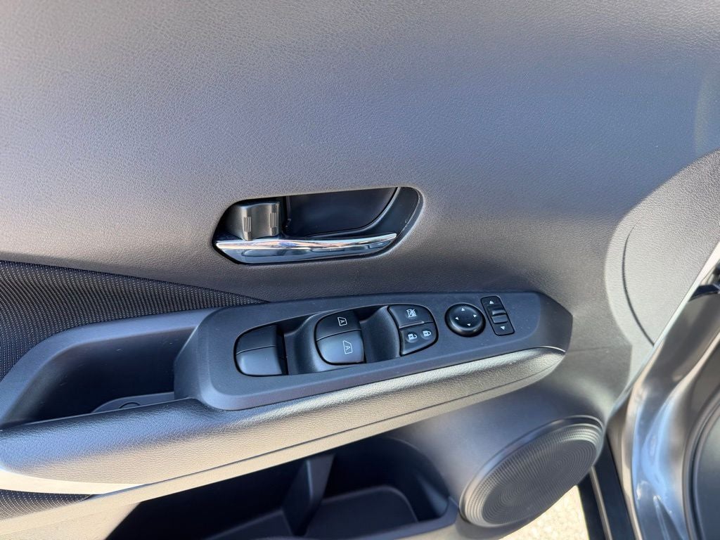 2023 Nissan Kicks SV Xtronic CVT