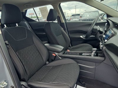 2024 Nissan Kicks SV Xtronic CVT