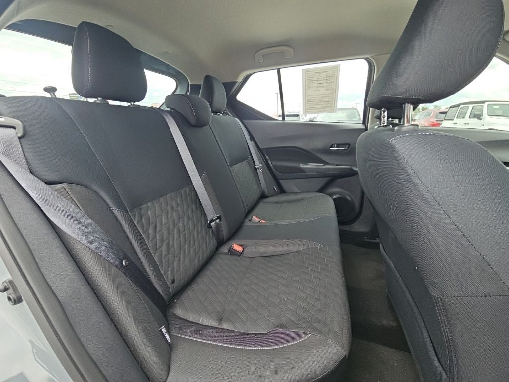 2024 Nissan Kicks SV Xtronic CVT