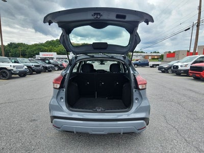 2024 Nissan Kicks SV Xtronic CVT