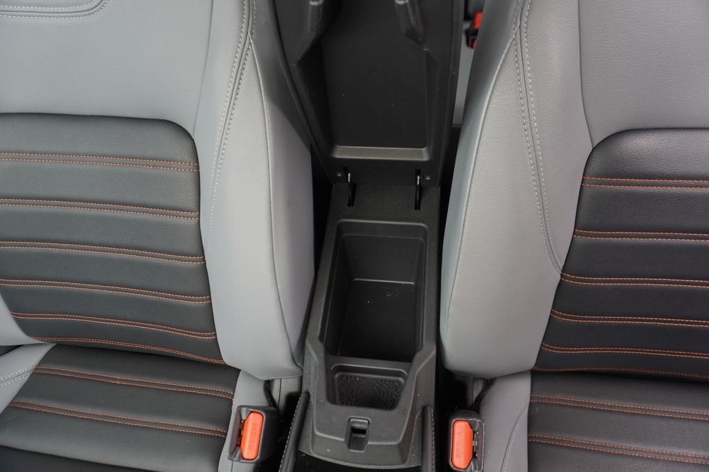 2023 Nissan Kicks SR Xtronic CVT