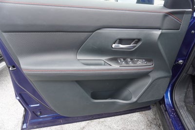 2025 Nissan Kicks SR Intelligent AWD