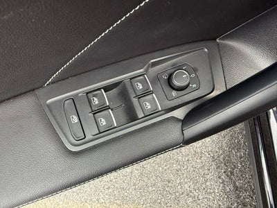 2022 Volkswagen Tiguan 2.0T SEL R-Line