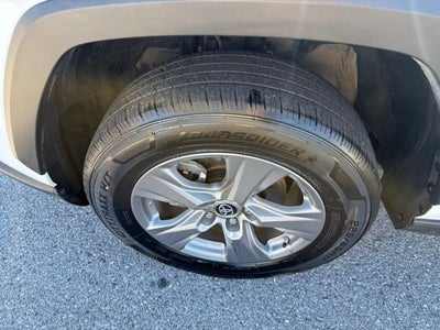 2024 Toyota RAV4 Hybrid LE