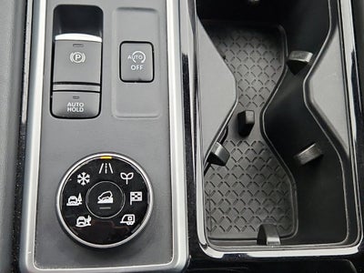 2025 Nissan Pathfinder SV 4WD