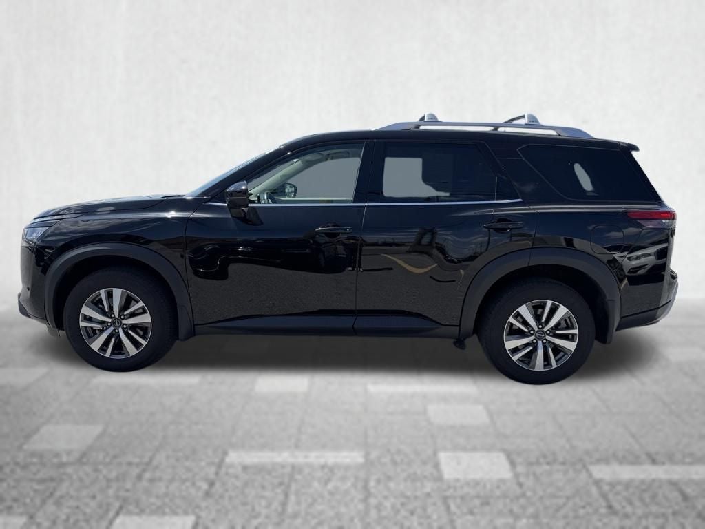 2025 Nissan Pathfinder SL 4WD