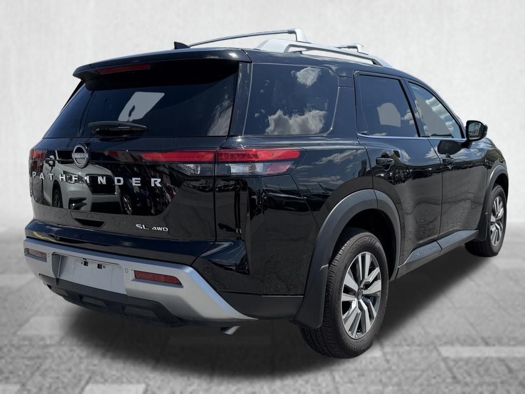 2025 Nissan Pathfinder SL 4WD