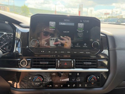 2024 Nissan Pathfinder SL 4WD