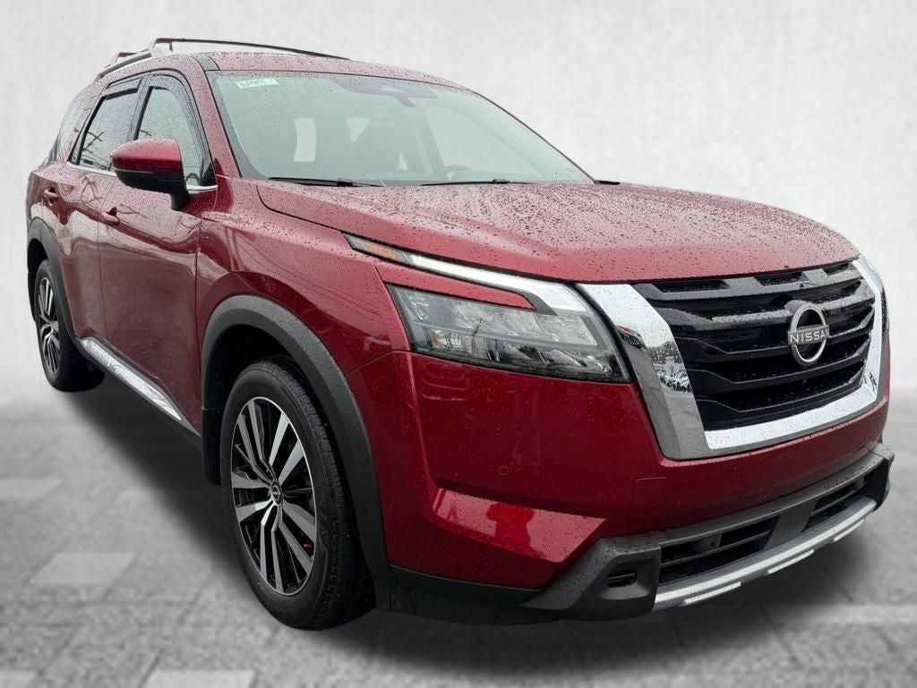 2025 Nissan Pathfinder Platinum 4WD