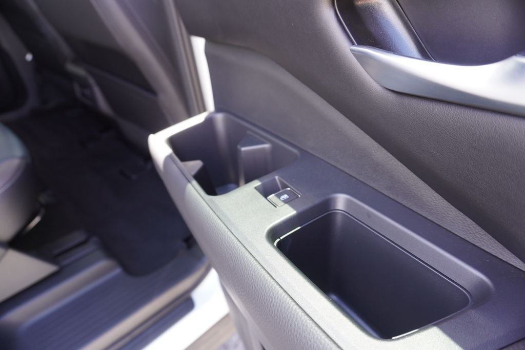 2024 Nissan Pathfinder Platinum 4WD