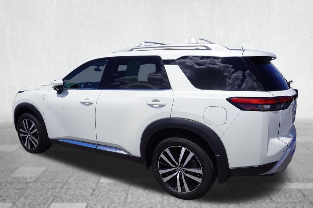 2024 Nissan Pathfinder Platinum 4WD