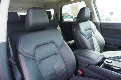 2024 Nissan Pathfinder Platinum 4WD