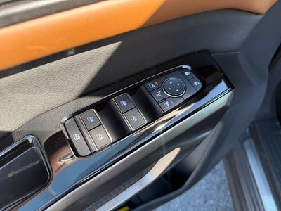 2023 Nissan Pathfinder Platinum 4WD