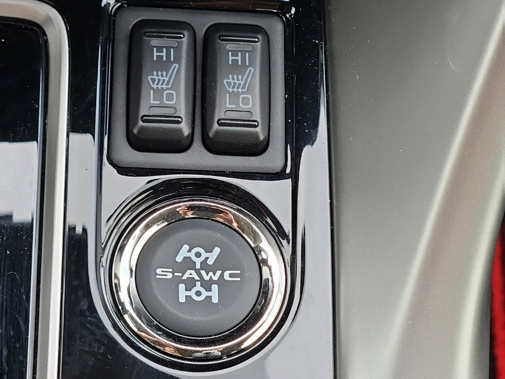 2026 Mitsubishi Eclipse Cross Base