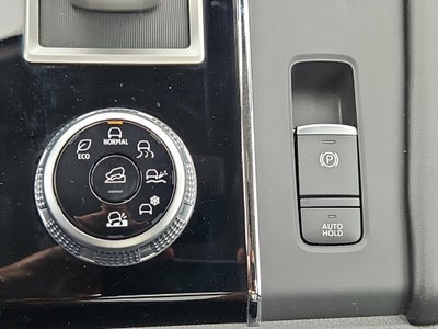 2022 Mitsubishi Outlander Base