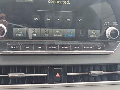 2022 Mitsubishi Outlander Base