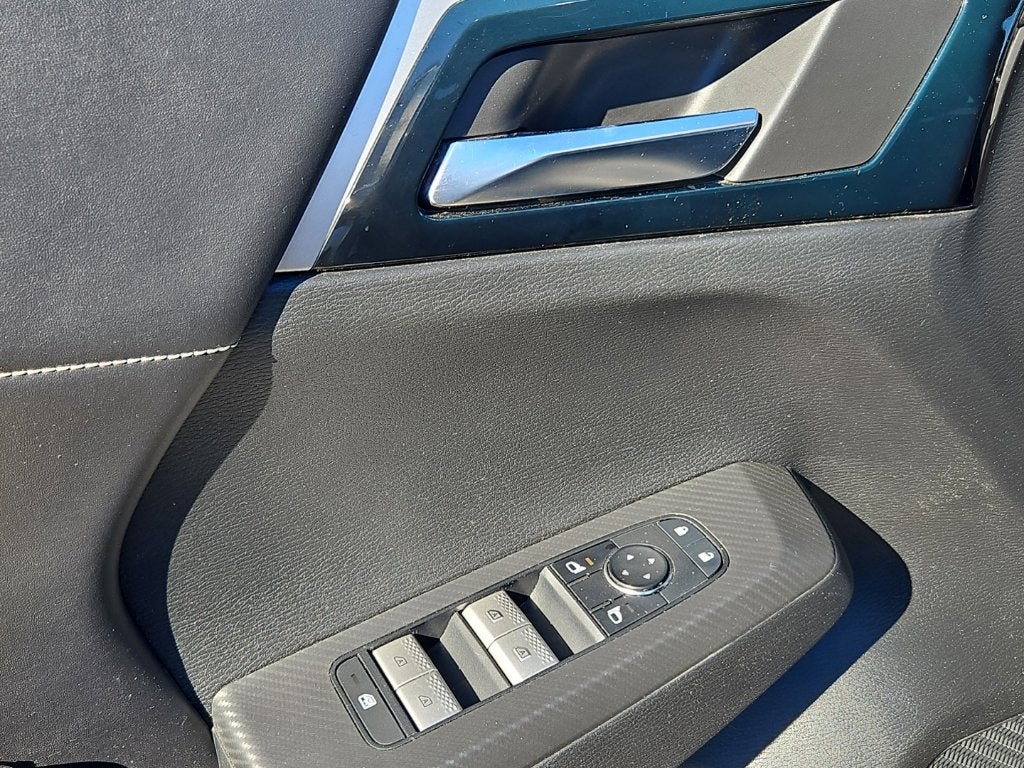 2022 Mitsubishi Outlander Base