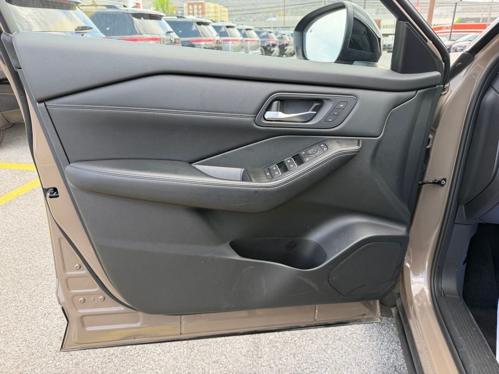 2025 Nissan Rogue SL Intelligent AWD