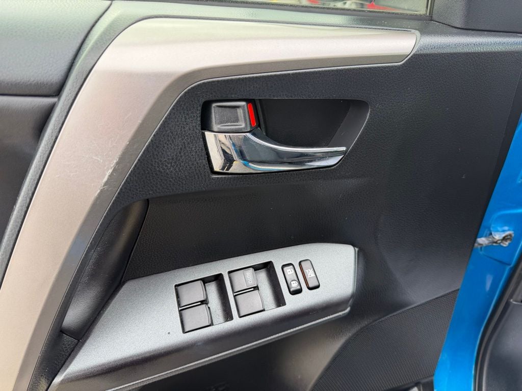 2018 Toyota RAV4 Hybrid Base